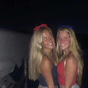 Meet your Posher, Isabelle